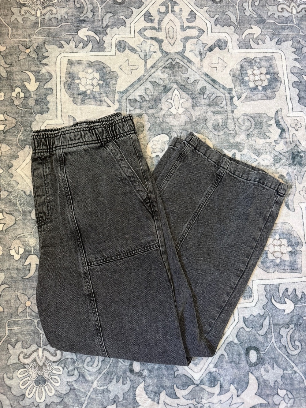GAP Women’s Wide Leg Slip-on Jean